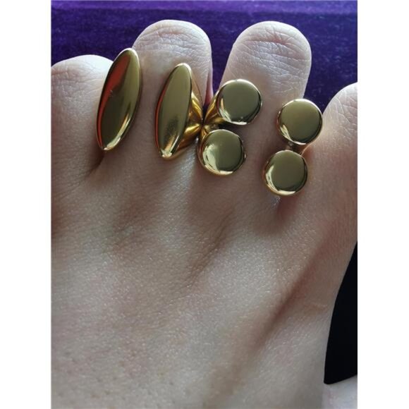 2-Piece Adjustable Gold Ring Set – Minimalist Geometric Statement Jewelry - Picture 4 of 5